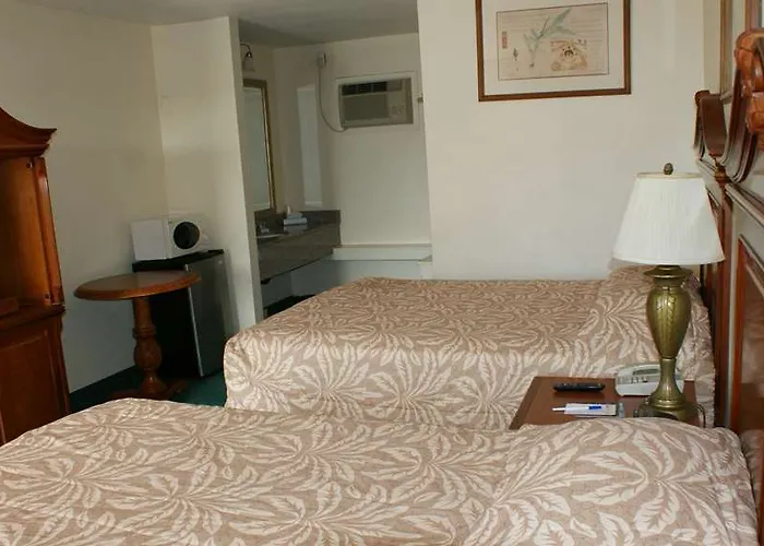 Motel Hwy Express And