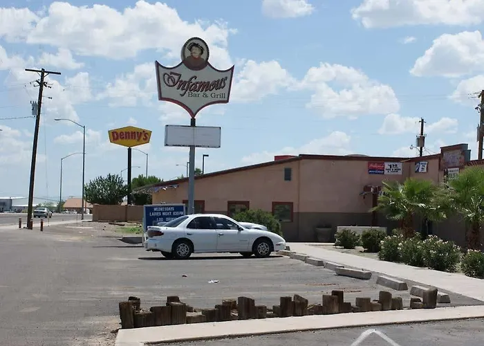 Motel Hwy Express And Thatcher