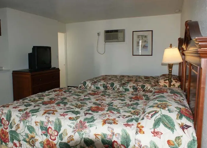 Motel Hwy Express And